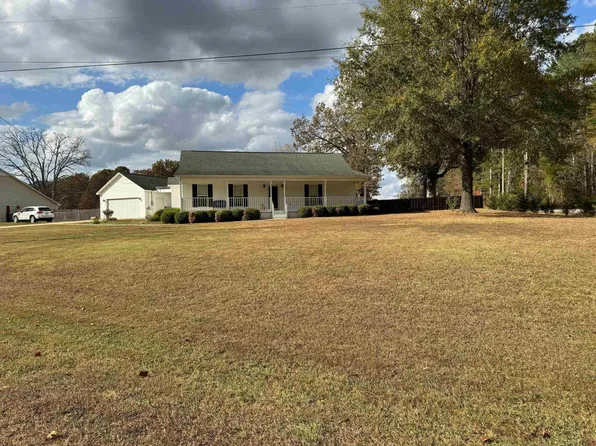 32 Heather Ln, Florence, AL 35633