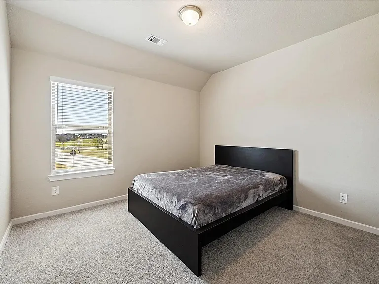 29634 Sterling Knoll Dr — Photo 17