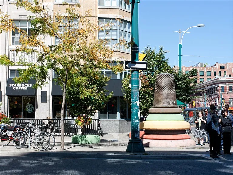 525 Richmond Street — Photo 33