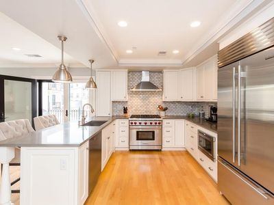 881 E 2nd St Unit 9, South Boston, MA, 02127