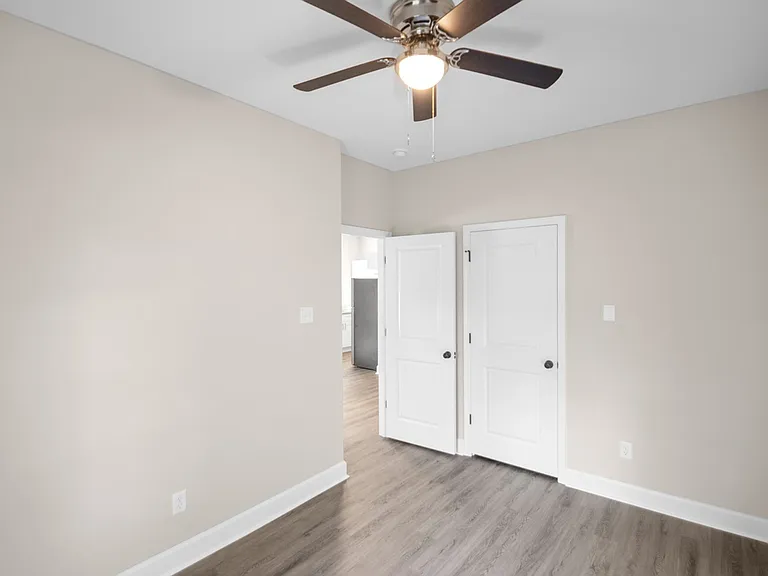 1523 S Cedar St — Photo 18