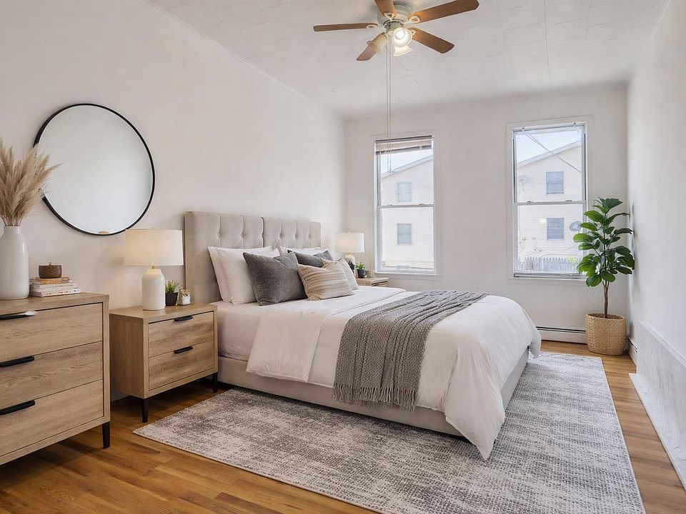 1st image of 28 Spruce St #2L