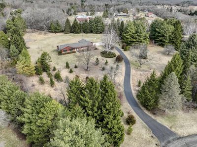 S52W33462 Red Fox WAY, North Prairie, WI, 53153