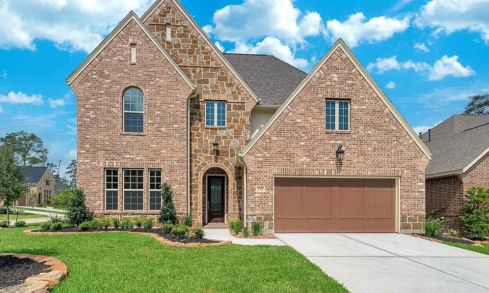 1st image of 71 Twin Ponds Pl