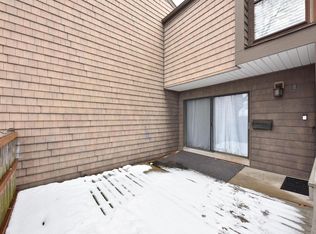 Northridge Lakes - Woodlake, Milwaukee, WI 53223