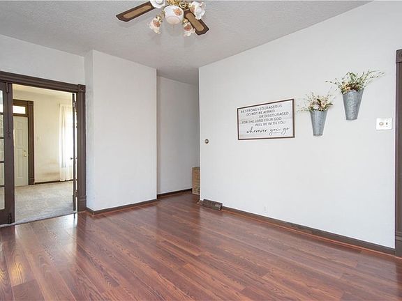 5th image of 419 15th St
