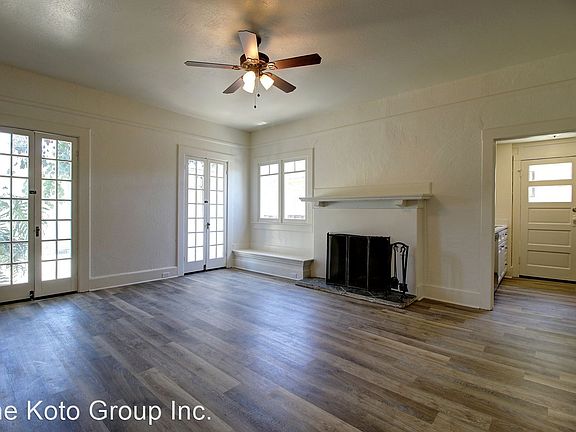 2nd image of 1619 Bath St #1621-A