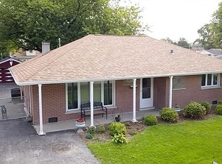 10927 S Menard Ave, Chicago Ridge, IL 60415