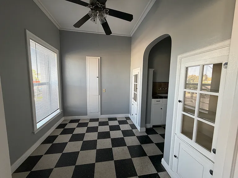 Eden Square Apartments — Photo 32