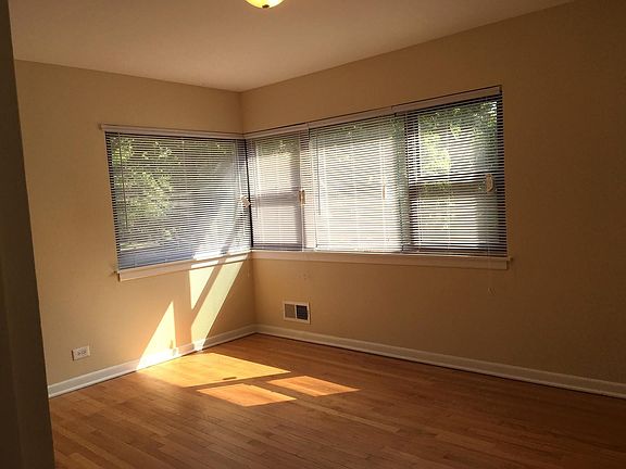 5th image of 1950 Linden Ave #1942-D