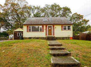 21 June St, Auburn, MA 01501