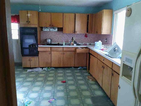 4th image of 2538 Hackman Dr
