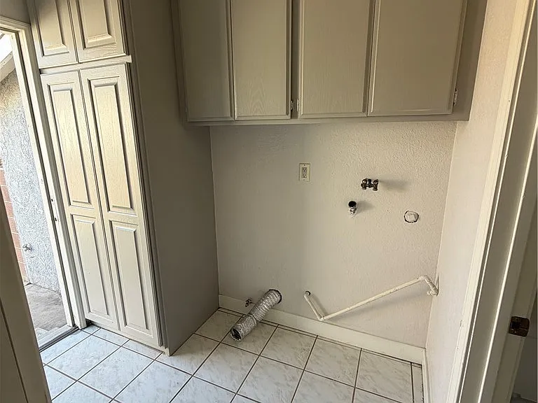 7071 Santa Paula Cir — Photo 21