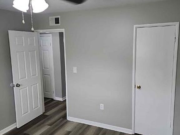 3rd image of 4900-4903 Saddlebrook Ln #3
