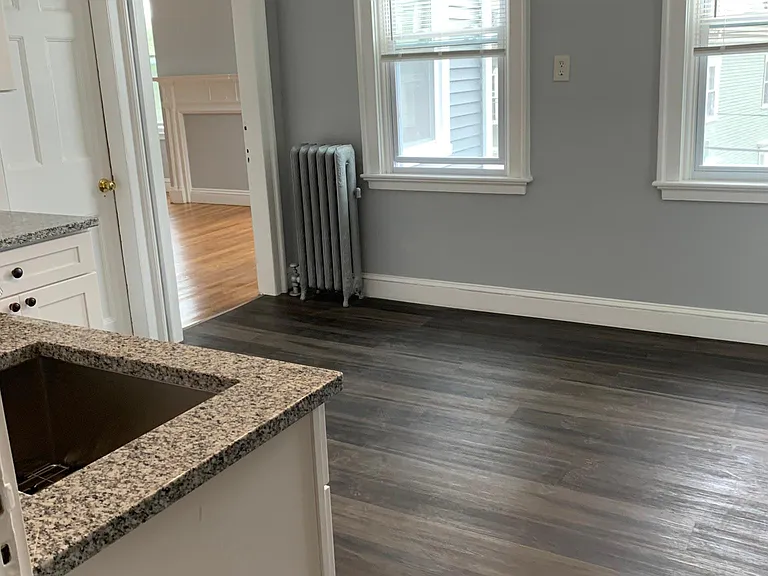 180 Williams St #2 — Photo 1
