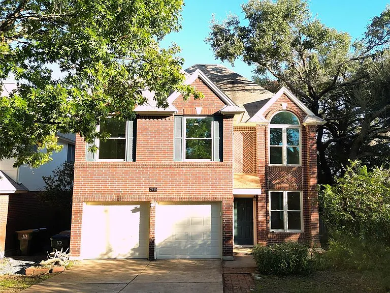 7515 Windrush Dr — Photo 1