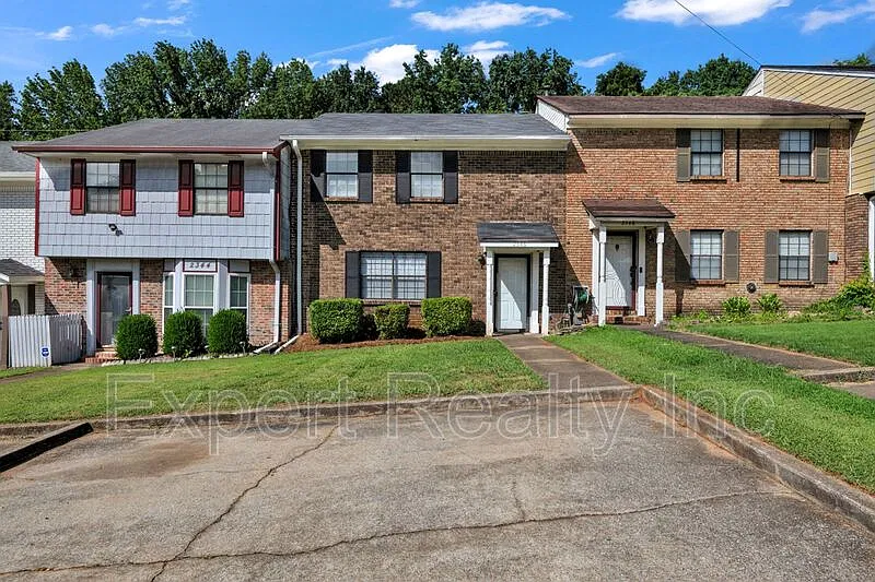 2346 Grayson Valley Cir