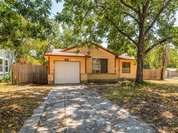 11102 Barbarosa Dr, Dallas, TX 75228