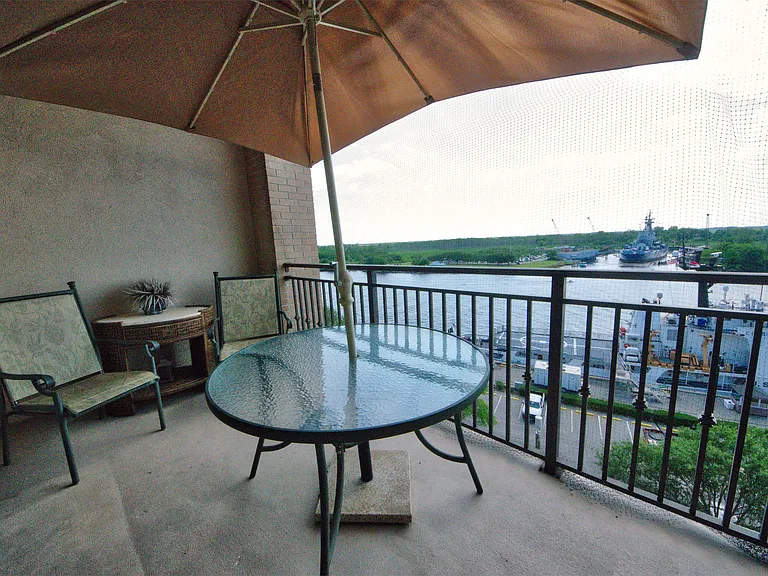 106 N Water St — Photo 18