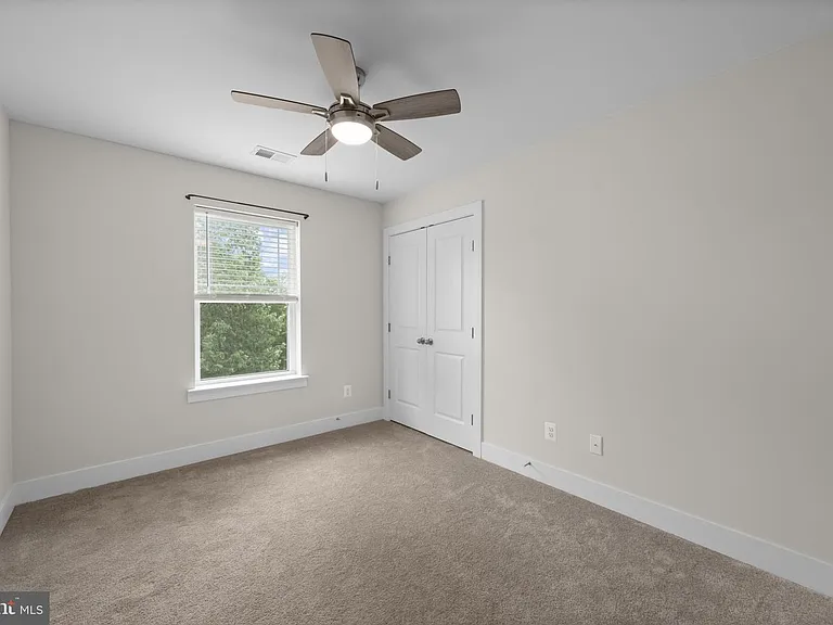 5707 Lowell St — Photo 25
