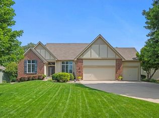 6042 W 295th St, Louisburg, KS 66053