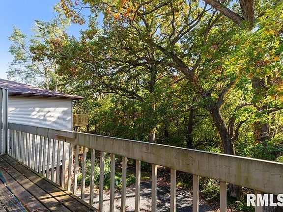 4th image of 5908 36th Avenue Ct