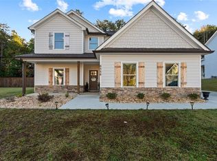 6556 River Station Dr, Lula, GA 30554