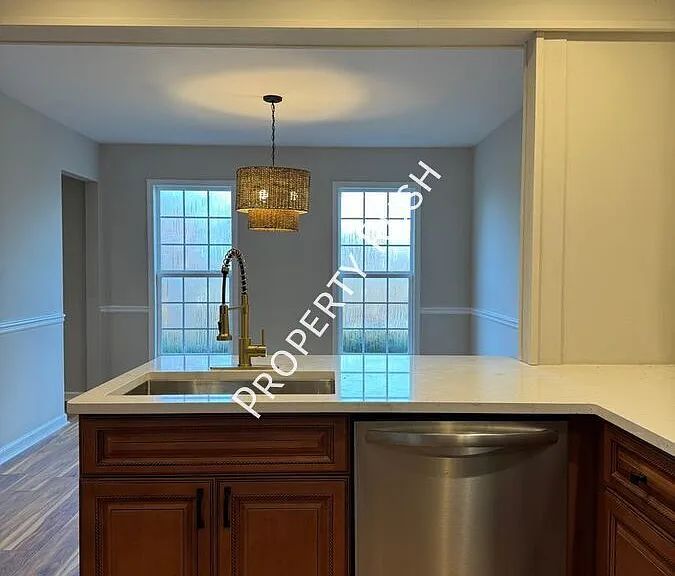2945 Old Britain Cir — Photo 10