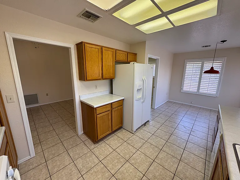 3009 Redington Dr — Photo 10
