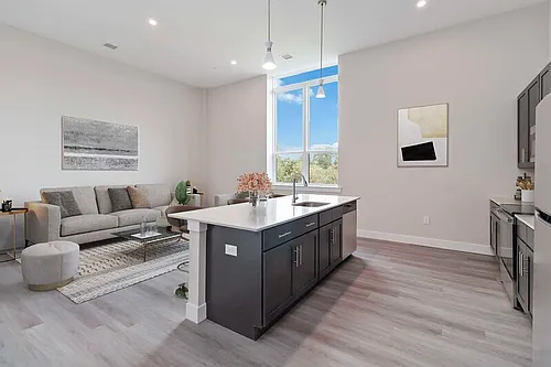Floor plan 210