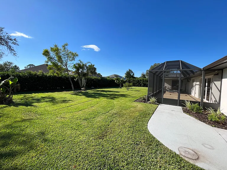 3609 Monza Dr — Photo 8