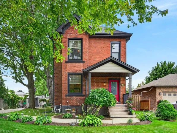 25 Book Rd, Grimsby, ON L3M 2M3