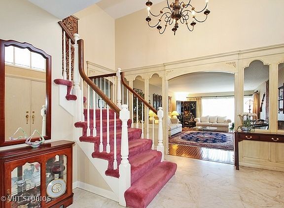2nd image of 6943 Lorel Ave