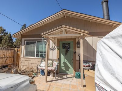 875 Ash Ln, Big Bear City, CA, 92314