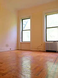 Rented by Rapid Realty Cobble Hill