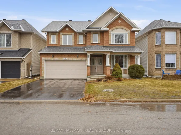 747 Larcastle Cir, Ottawa, ON K4A 4Z2