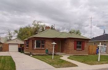 1st image of 1721 Edward Ave
