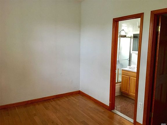3rd image of 138-12 60th Ave Floor 1