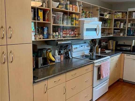 5th image of 39 Berryman Dr
