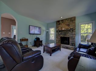 5327 Pond Mountain Rd, Broad Run, VA 20137