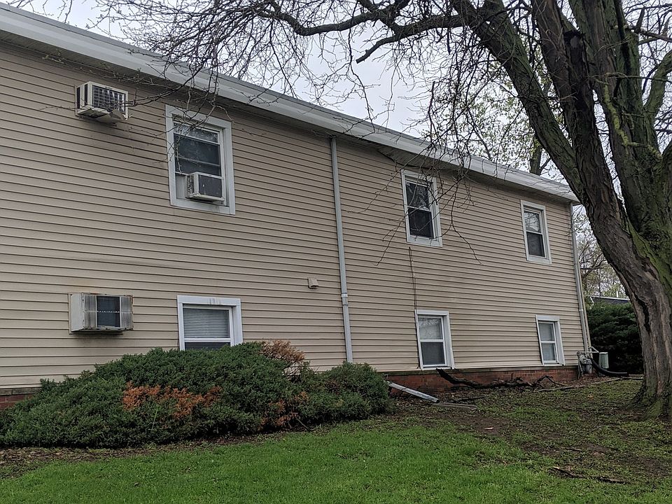 2nd image of 1200 Major St