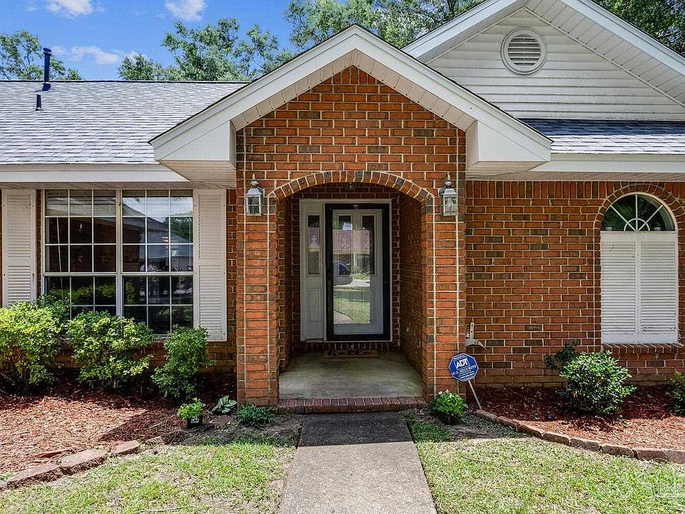 9640 Hummingbird Blvd, Pensacola, FL 32514 | Zillow