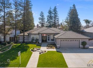 15409 Belle Rae Ct, Bakersfield, CA 93314