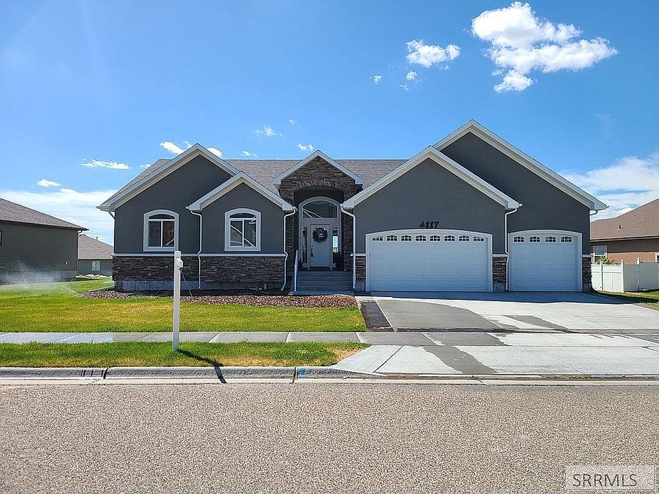1st image of 4887 Pevero Dr