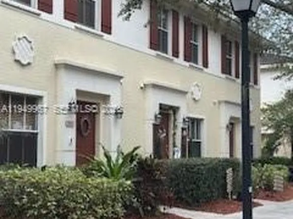 2615 SW 100th Ave #2615, Hollywood, FL 33025