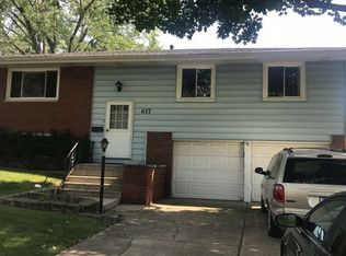 617 S Springinsguth Rd, Schaumburg, IL 60193