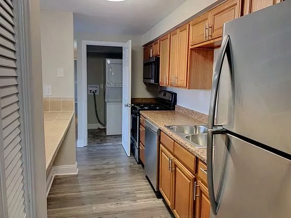 4th image of 107 Kenwood Dr