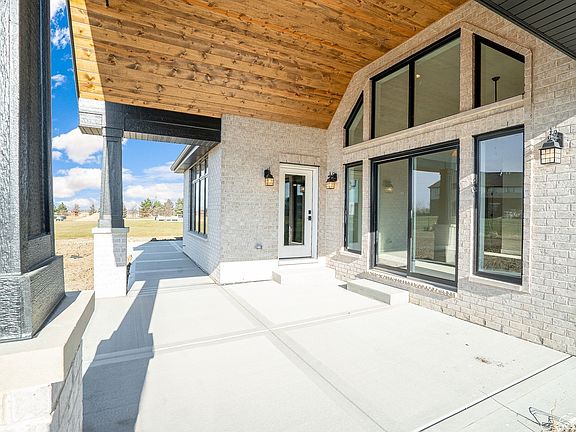 5th image of 22386 S Majestic Ln