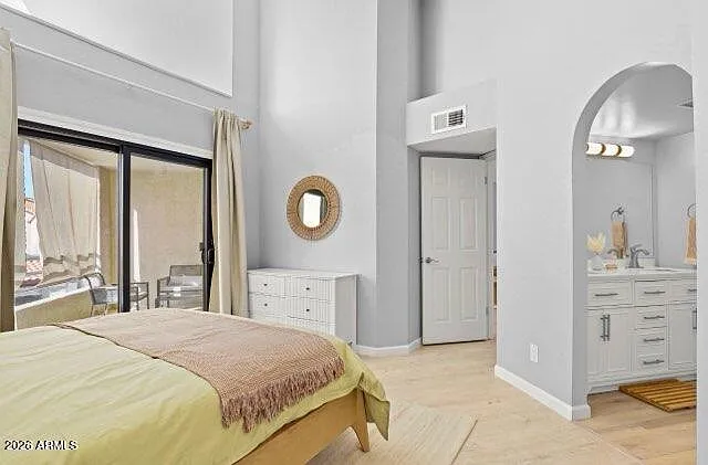 10301 N 70th St #224 — Photo 17