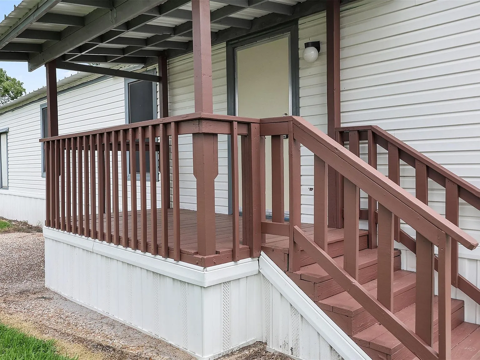 2 bed, 1.0 bath, 728 sqft, $1,200 — Photo 4